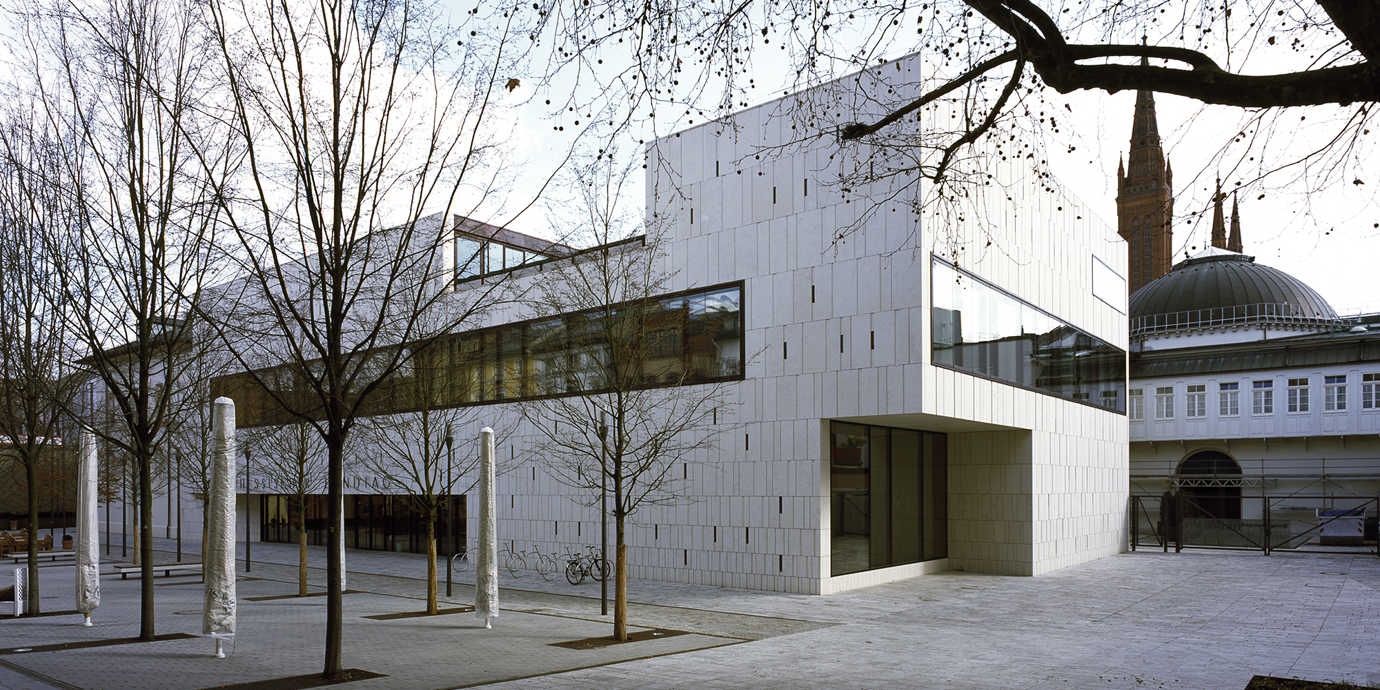 Plenarsaal Hessischer Landtag Aussenansicht Grabenstraße