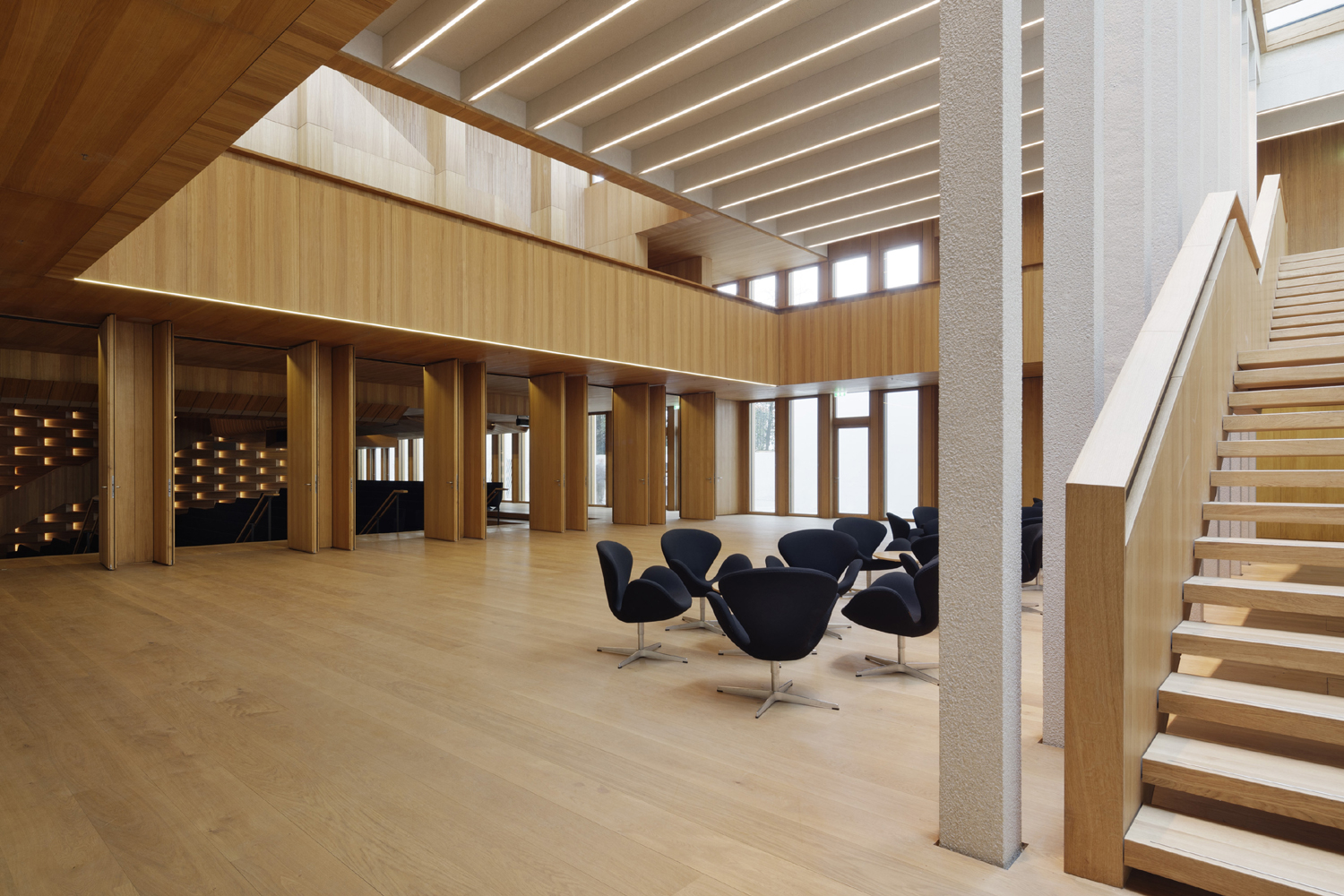 waechter-waechter_theater_heidelberg_2012_36_foyer_neubau_treppe_saal.jpg